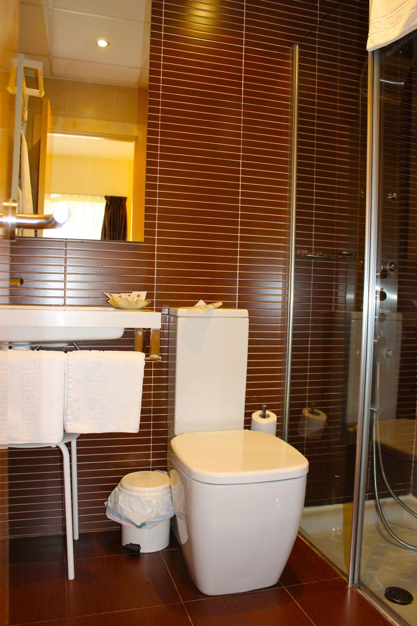 Hotel Alda Entrearcos บูร์โกส ภายนอก รูปภาพ