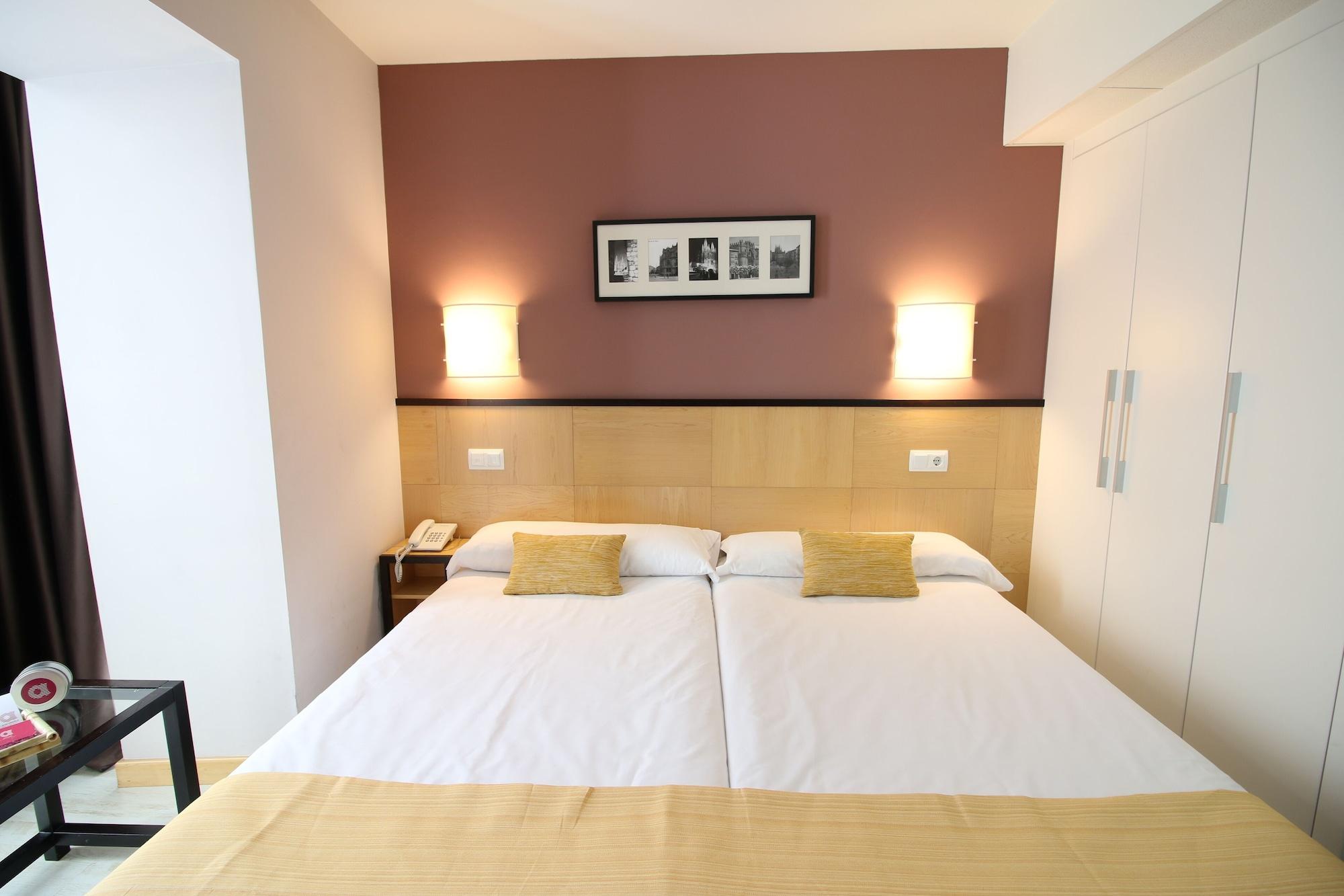 Hotel Alda Entrearcos บูร์โกส ภายนอก รูปภาพ
