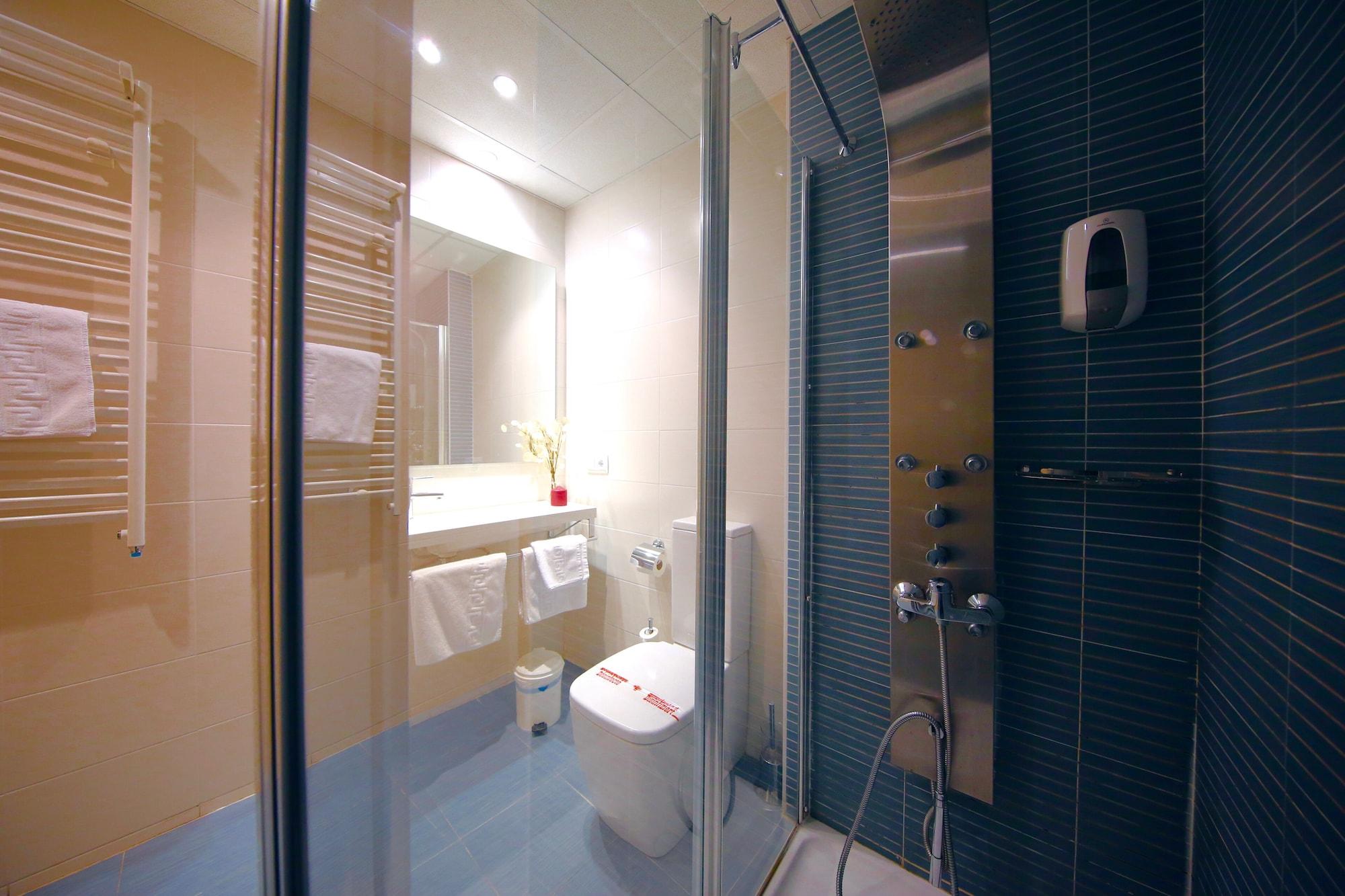 Hotel Alda Entrearcos บูร์โกส ภายนอก รูปภาพ