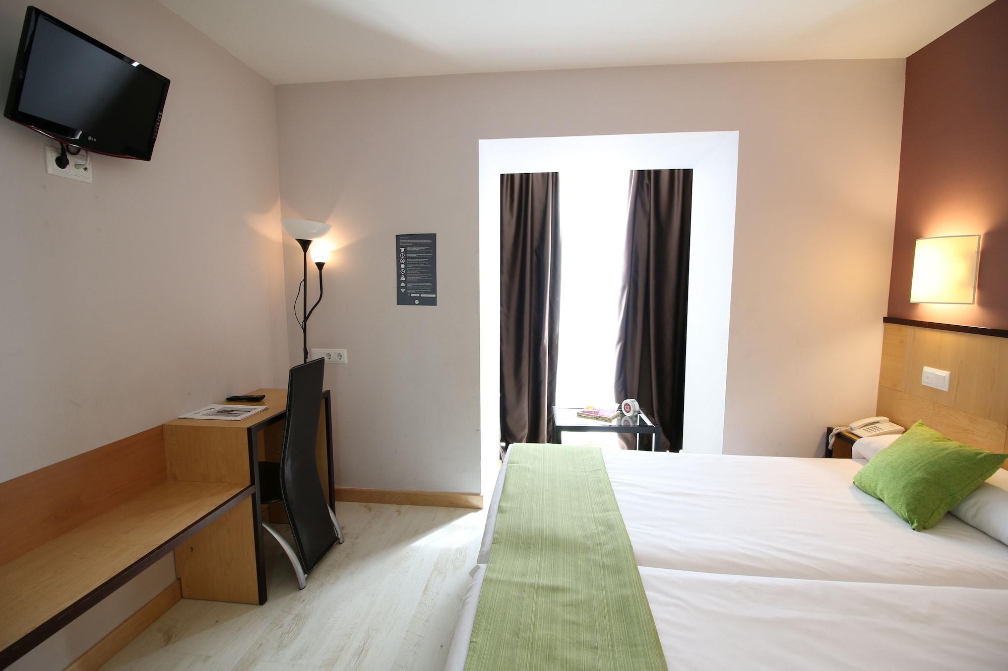Hotel Alda Entrearcos บูร์โกส ภายนอก รูปภาพ