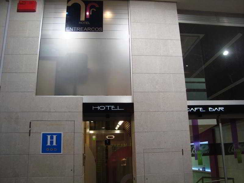 Hotel Alda Entrearcos บูร์โกส ภายนอก รูปภาพ