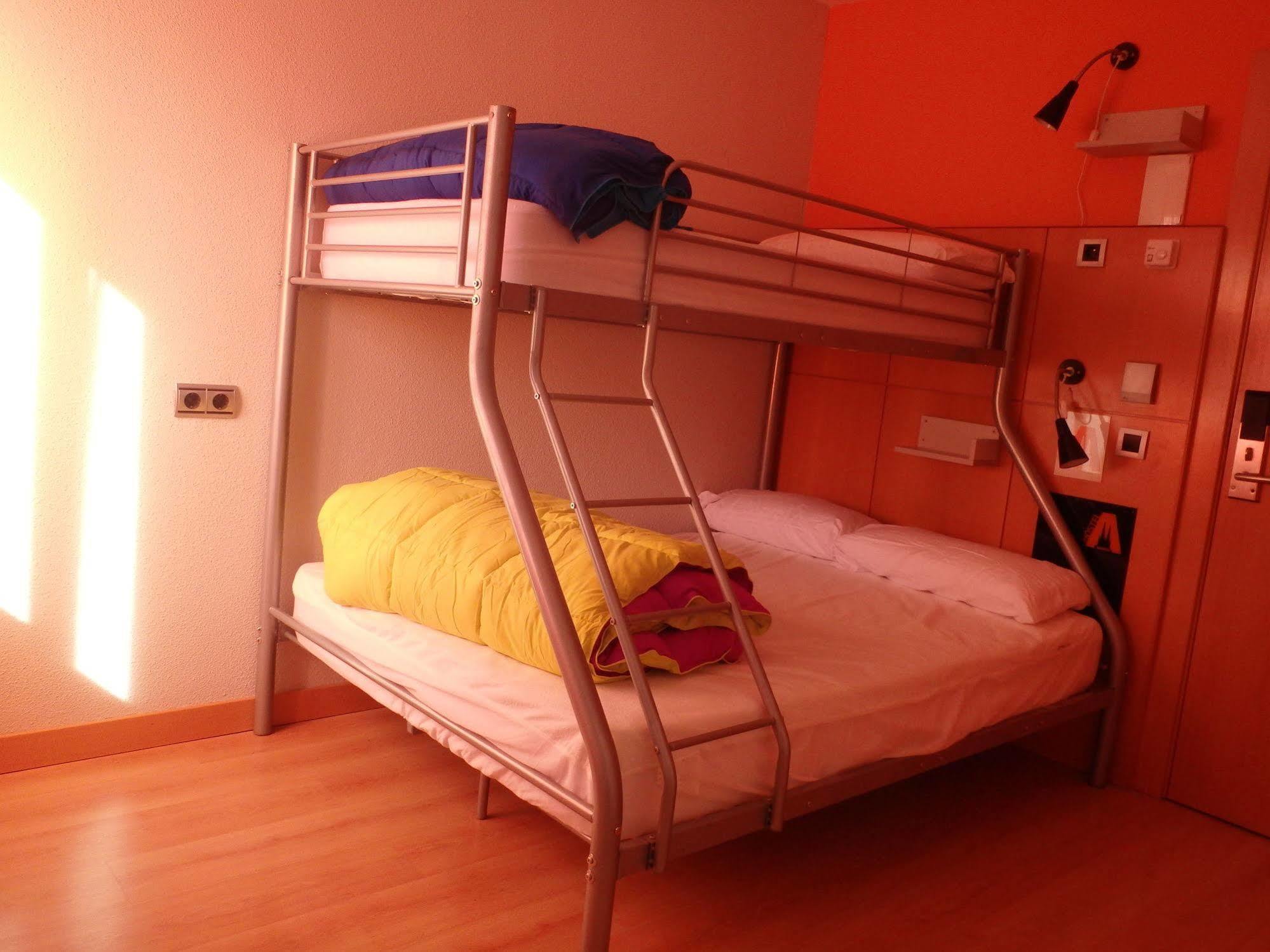 Hotel Alda Entrearcos บูร์โกส ภายนอก รูปภาพ