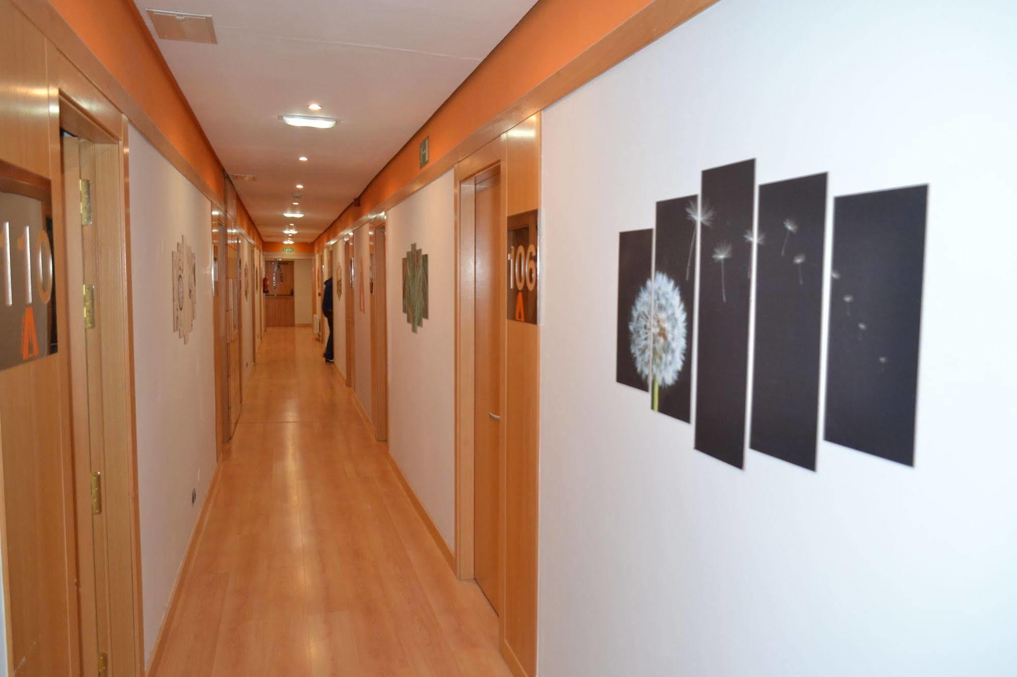 Hotel Alda Entrearcos บูร์โกส ภายนอก รูปภาพ